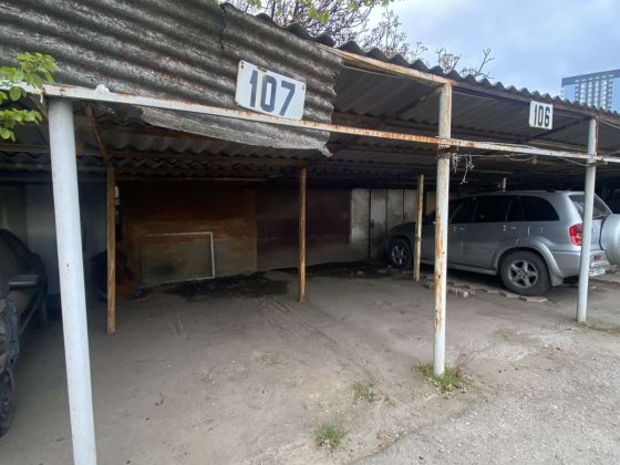 Крытая охраняемая стоянка Одеса