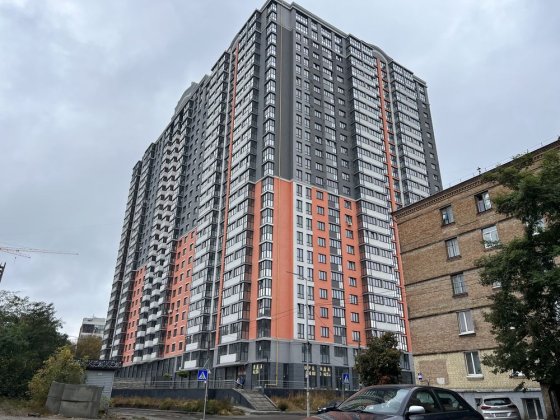 Оренда паркомісця Загорівська Багговутівська Нагірна Киев