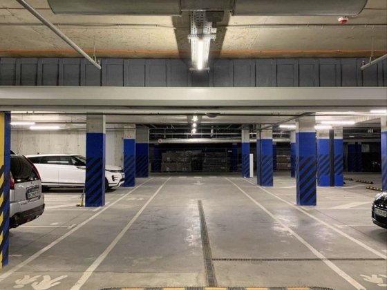 Паркомісце в Авалоні Сокільники Сокільники