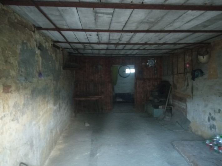 Продам гараж терміново м. Тернівка - фото 1