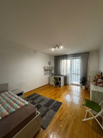 Оренда 3 кімнатної квартири вул. Варшавська 136 ( Чорновола) - фото 1