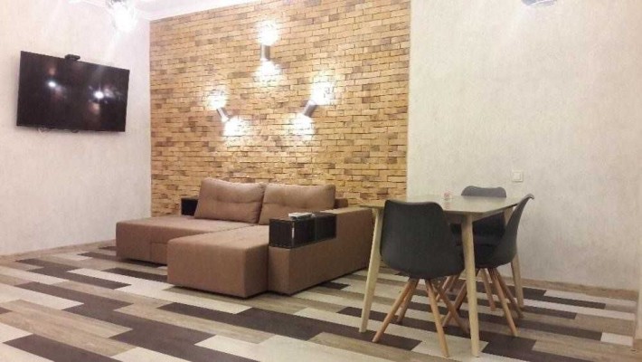 Красивая 2-х комнатная квартира в ЖК Альтаир 1 от хозяина Долгосрочно - фото 1