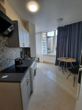 Аренда без комиссии. Аркадия. "ГАГАРИН ПЛАЗА ". Вид моря. - фото 1