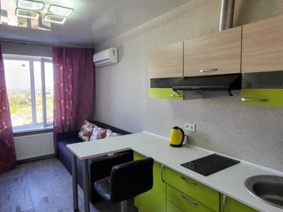 От Хозяина квартира-студия в ЖК Воробьевы Горы на Полях Харків