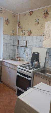 Довгострокова оренда 2-ух кімнатна кв біля метро Дворец Спорта - фото 1