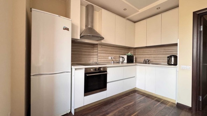 Сдам 1 ком. квартиру в ЖК Молодежном, 56м2, 4 этаж. Ближняя Алексеевка - фото 1