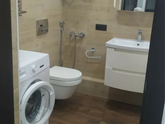 Сдам 1комн квартиру м. Дворец Спорта в новострое Харьков