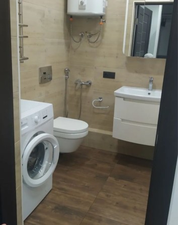 Сдам 1комн квартиру м. Дворец Спорта в новострое - фото 1