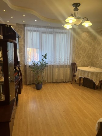 Сдам 3-х комнатную квартиру в центре с ремонтом - фото 1