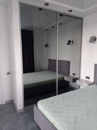 Сдам 1комн квартиру м. Турбуатом в новострое - фото 1