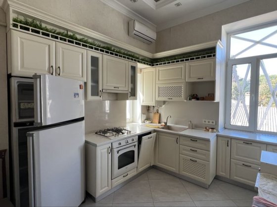 Центр 2 квартира Успенская Итальянская Одесса