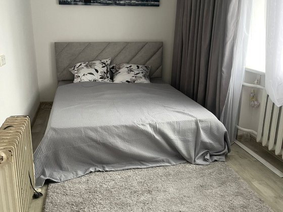 Сдам постоянно двухкомнатную квартиру Черноморская 2а 4 этаж Одесса