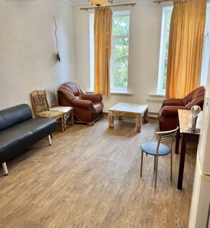 СДАМ 1 ком Студию ЦЕНТР с Ремонтом Мебель Техника - фото 1