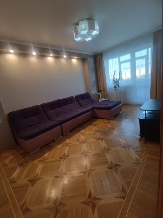 Сдам 3 комн кв с ремонтом метро Героев труда перекресток с Широнинцами - фото 1