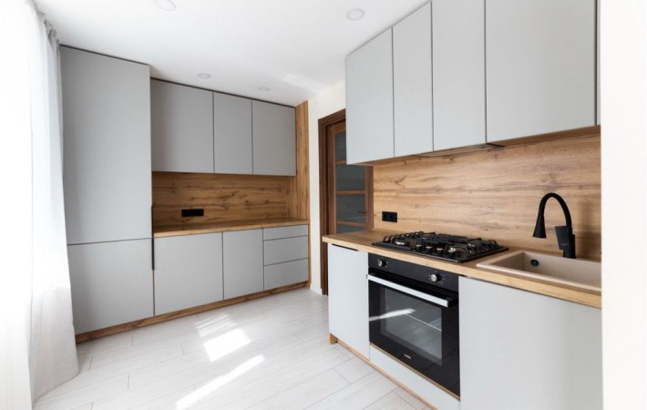 4-х кімнатна квартира для великої родини біля Ліцею - фото 1