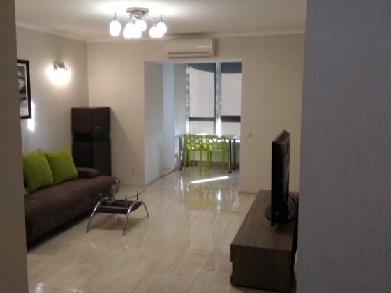 Центр, двух  комнатная, новострой. Одесса