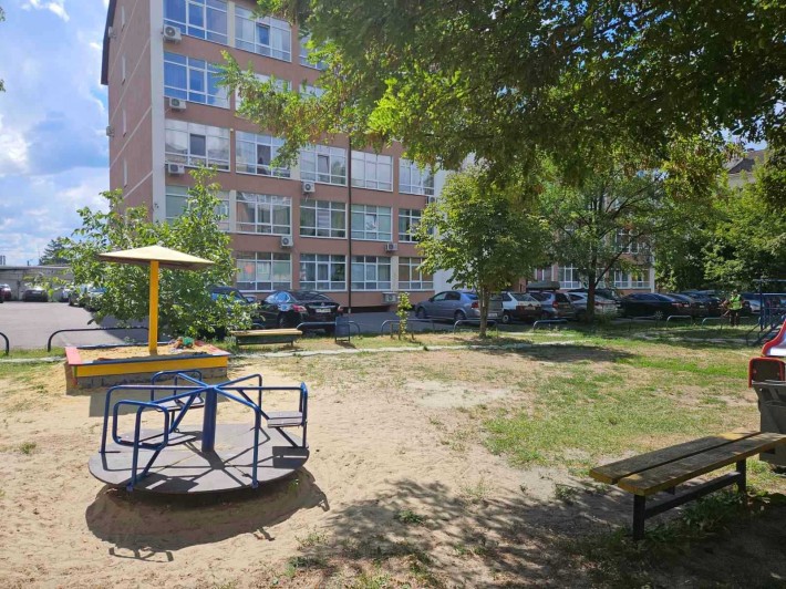 Аренда 1 к. кв Холодная Гора 5 минут - фото 1