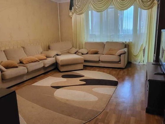 СДАМ  3-комн квартиру 102м2 в Новострое по улице Кричевского  MV Харьков