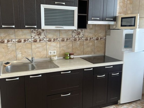 Сдам свою 1к квартиру метро Киевская спрчно не дорого парковка во двор Харьков