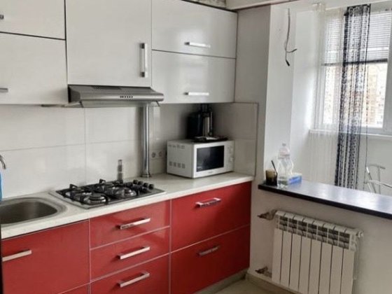 Сдам 1 к кв м. Научная, ул. Лопанская 31 . Центр Харків