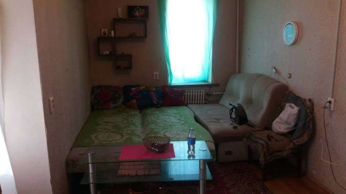 Сдам 1 комнатную гостинку - фото 1