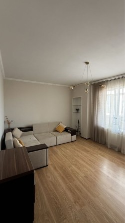 Двокімнатна квартира в довгострокову оренду (центр, вул. Пішонівська) - фото 1