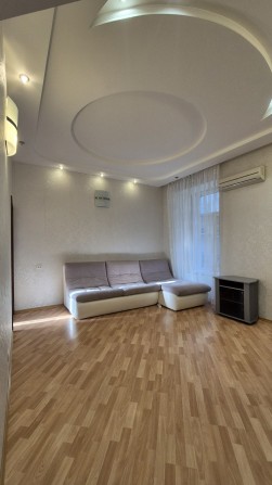 Сдам  Евродвушку Ул Екатериниская /Дерибасовская Центр - фото 1