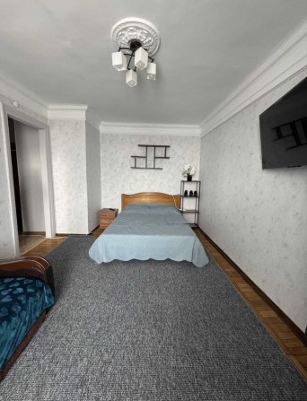 Реальная 1-ка в Центре, Исторический Музей, ТЦ Никольский - фото 1