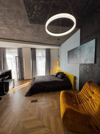 Аренда дизайнерской студии на 10 фонтана - фото 1