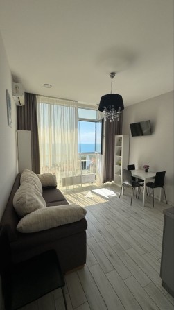 Сдам светлую евродвушку в 9 Жемчужине, панорамный вид - фото 1