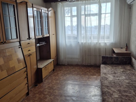 Сдам однокомнатную 7/9 Х.Г. р-он  " Роста " Харьков