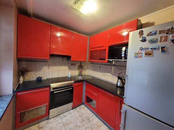 Сдаю современную 3-к.кв, Победы, 48,  с 7.11, метро рядом Харків