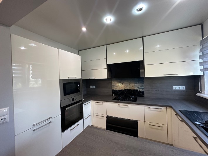 Сдам 2х комнатную квартиру в районе Сити Центра на Таирова! - фото 1