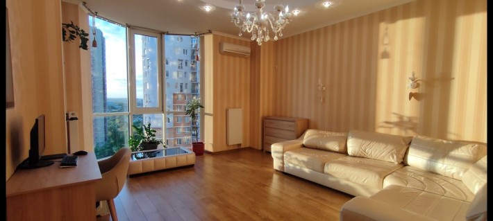 Здам свою 2-кімнатну квартиру метро 23 серпня - фото 1