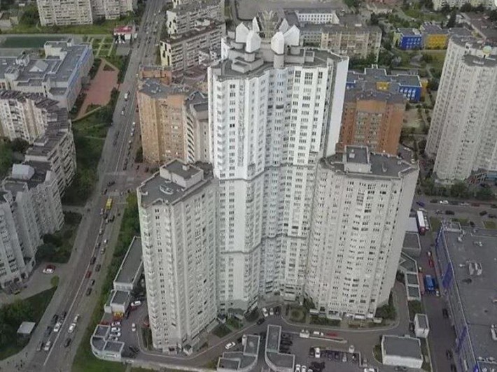 Продаж 2-к квартири ЖК КОРОНА вул. Срібнокільська вул.1 - фото 1