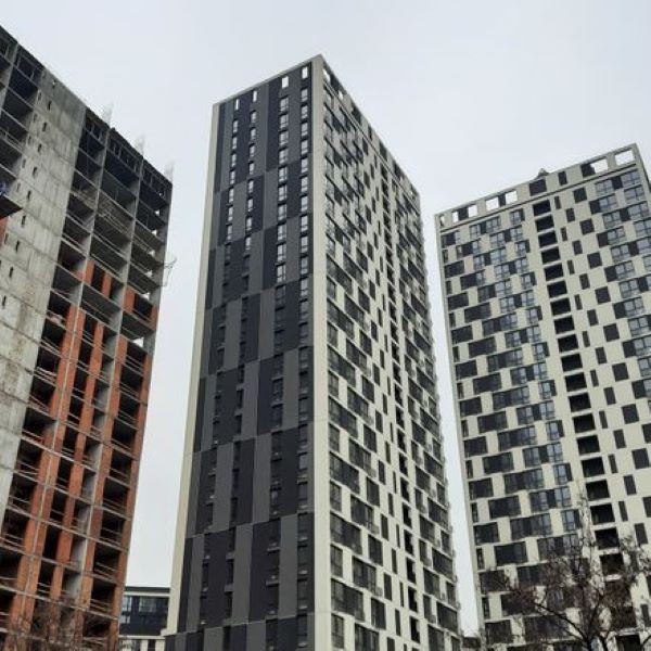 Продаж 1-к квартири вул. Зарічна 6 - фото 1