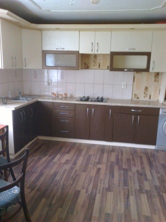 Здам окремий будинок з трьох кімнат в районі Молокозаводу - фото 1