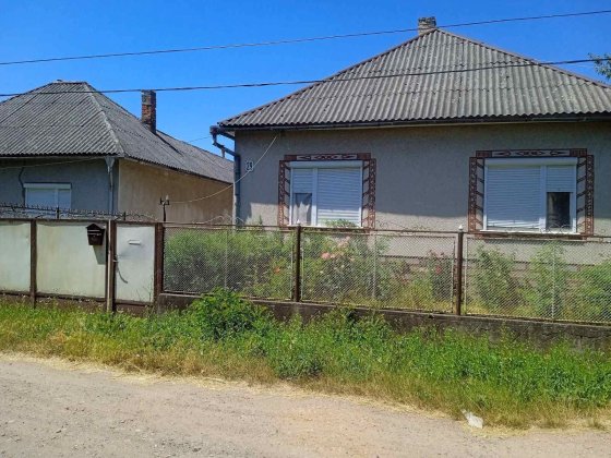 ТЕРМІНОВО Оренда 3-х кімнатного будинку у центрі Берегова! Берегово