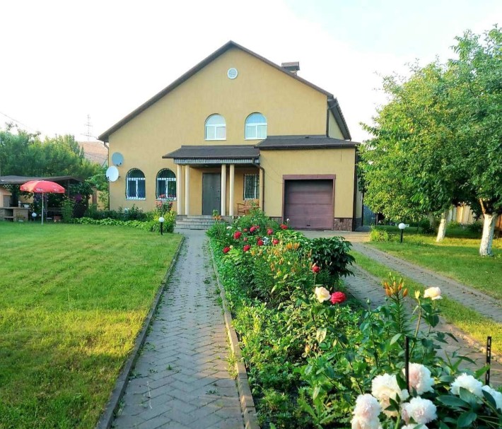 Оренда будинку, метро Героїв Дніпра - 10 хвилин на авто - фото 1