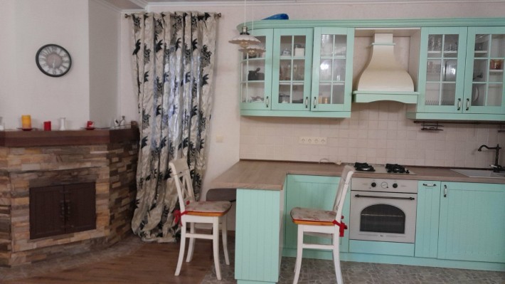 Дом длительно в городе - фото 1