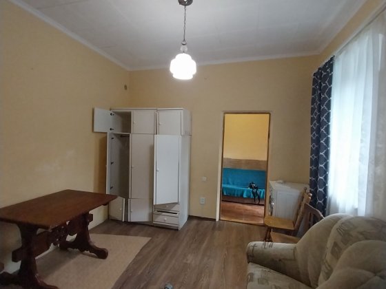 Здається будинок  Центр 14 школи, 2 кімнати Кам'янець-Подільський