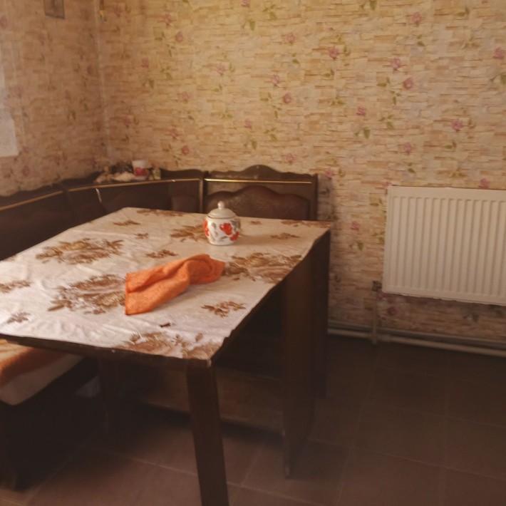 Сдаю небольшой дом в тихом р-не г Мерефа - фото 1