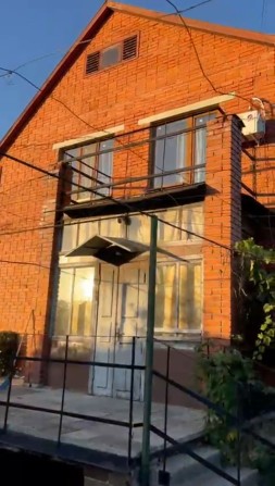 Оренда будинку 250 кВ.м у Миргороді біля річки Хорол - фото 1