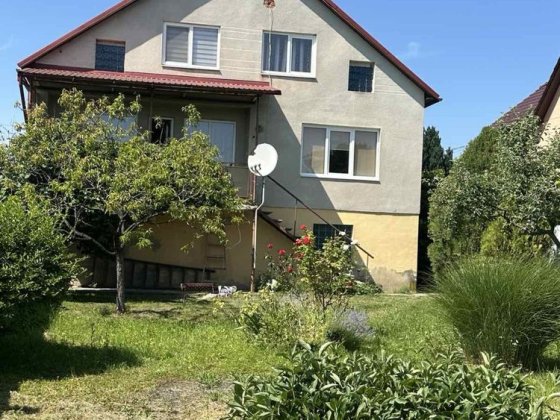 Оренда будинку р-н Черьомушки Мукачево