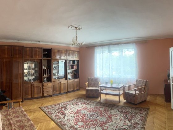 Здається будинок Мукачево