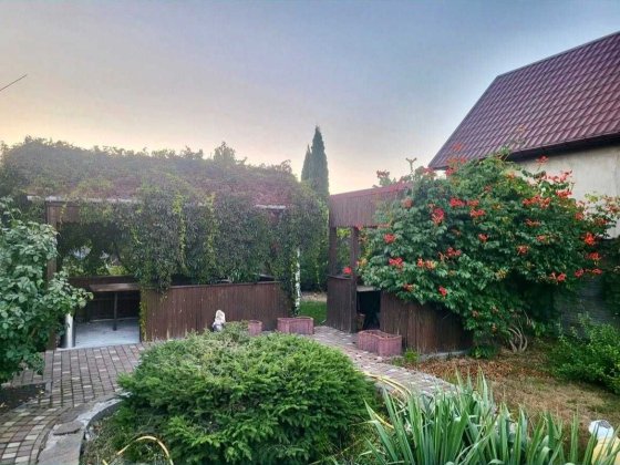 Оренда будинку 180 м2 з ремонтом м.Обухів м-н Дзюбівка Обухов