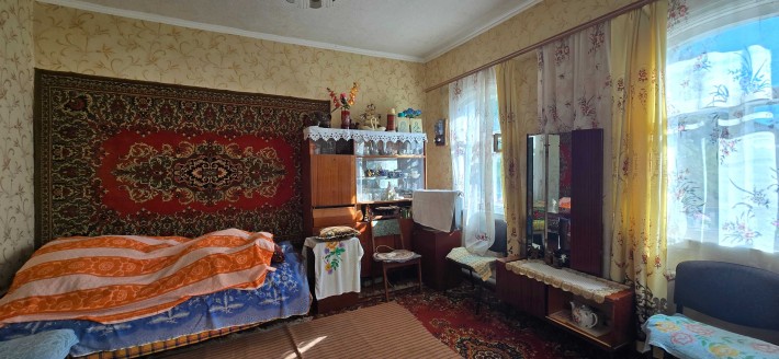 Терміново здам окрему частину будинку на довгострокову орендк - фото 1