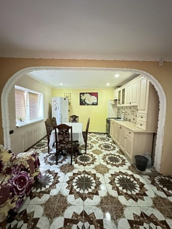 Оренда 2 поверхового будинку - фото 1