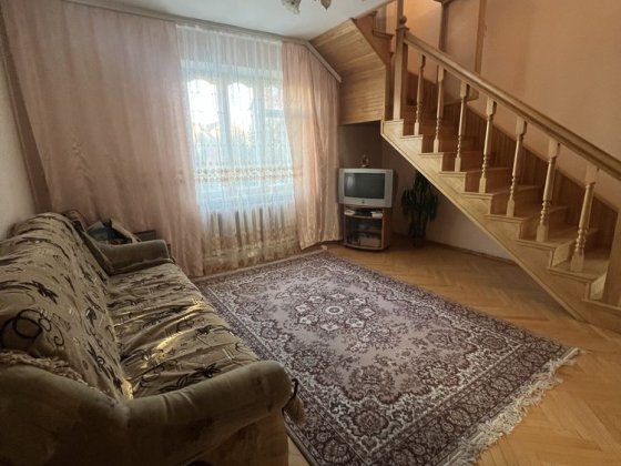 Здається будинок, Південно-захід Хмельницкий