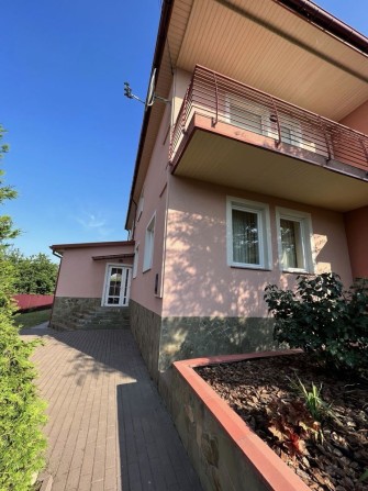 Оренда гарного приватного будинку в спокійному районі міста - фото 1